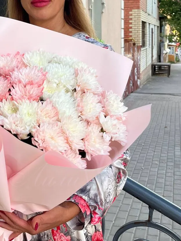 Монобукет с хризантемой «Адель»