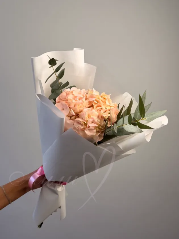 Букет с гортензией «Виталина»