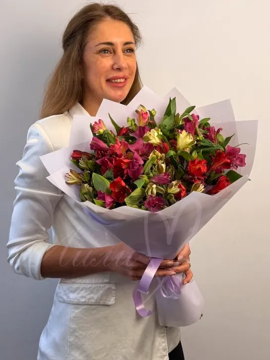 Букет из альстромерии «Рандеву»