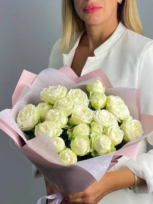 Букет  из кустовых роз «Вереск»