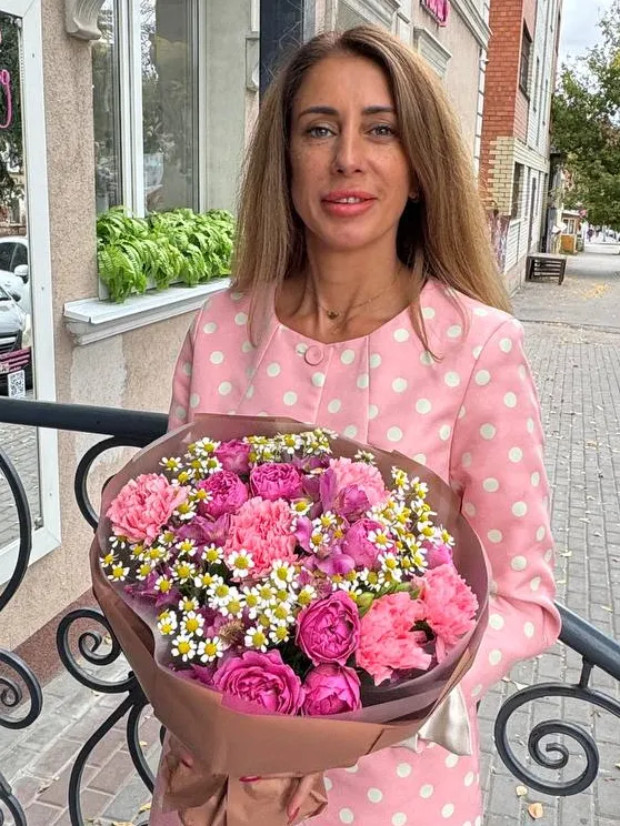 Букет с пионовидной розой «Королева»