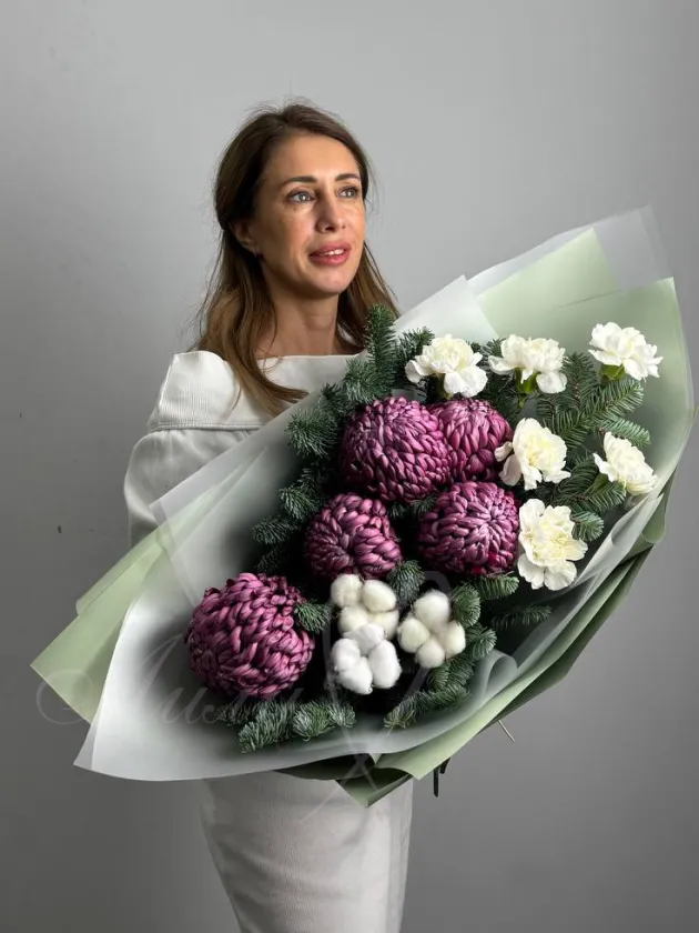 Букет сборный «Зимний поцелуй»