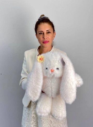 Мягкая игрушка «Зайка» от интернет-магазина цветов в 