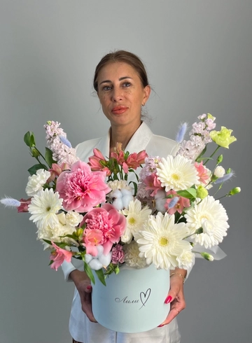 Композиция  &laquo;Весенняя сказка&raquo; от интернет-магазина цветов в 