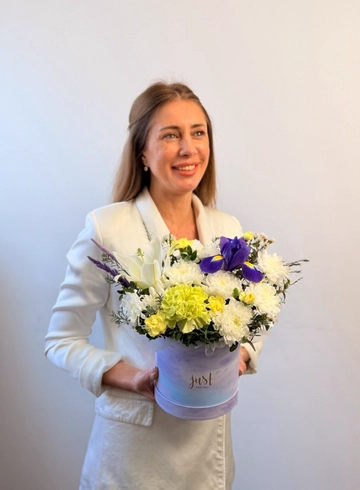 Сборная композиция &laquo;Фиеста&raquo; от интернет-магазина цветов в 