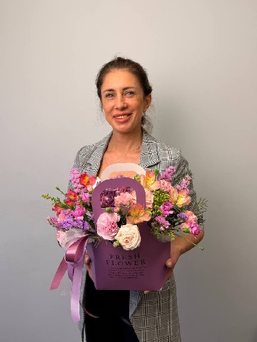 Композиция &laquo;Анита&raquo; от интернет-магазина цветов в 