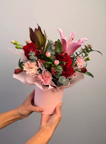 Композиция &laquo;Розовый восход&raquo; от интернет-магазина цветов в 