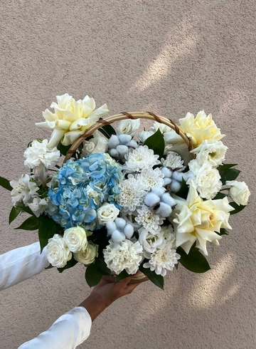 Композиция «Нежность момента» от интернет-магазина цветов в 