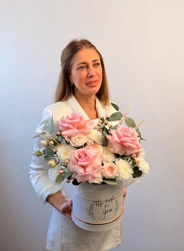 Композиция с французской розой &laquo;Как ангел&raquo; от интернет-магазина цветов в 