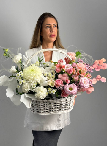 Композиция «Вероника» от интернет-магазина цветов в 