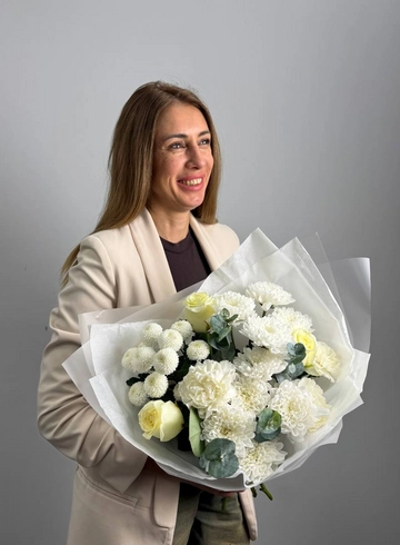 Сборный букет «Лучик тепла» от интернет-магазина цветов в 