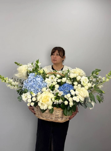 Композиция «Яркий Восторг» от интернет-магазина цветов в 