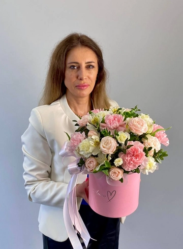 Композиция «Притяжение» от интернет-магазина цветов в 