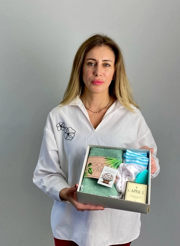 Подарочный набор &laquo;Свежесть&raquo; от интернет-магазина цветов в 