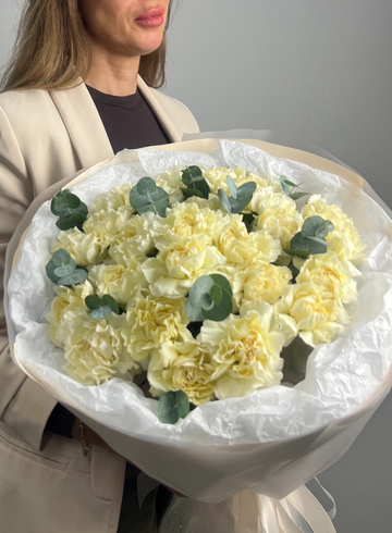 Букет из гвоздик &laquo;Диор&raquo; от интернет-магазина цветов в 