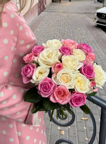 Букет из роз «Аромат любви» от интернет-магазина цветов в 