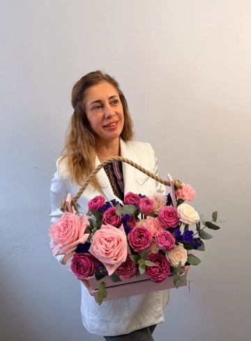 Композиция &laquo;Пурпурные мечты&raquo; от интернет-магазина цветов в 