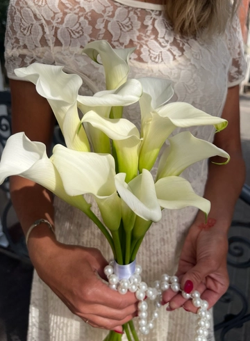 Букет из каллы «Пудра» от интернет-магазина цветов в 