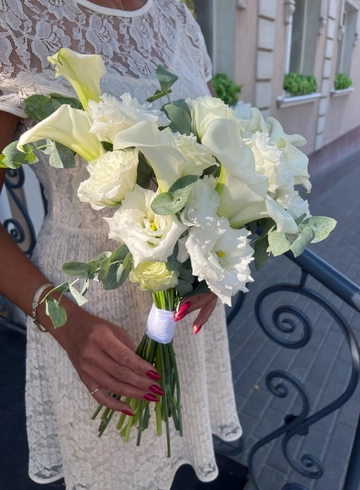 Букет с каллой «Ангелина» от интернет-магазина цветов в 