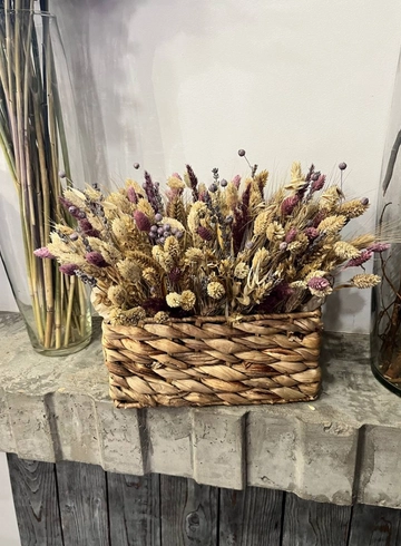 Композиция из сухоцветов &laquo;Прогулка по волнам&raquo; от интернет-магазина цветов в 