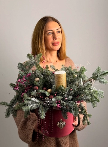 Композиция &laquo;Волшебное Рождество&raquo; от интернет-магазина цветов в 