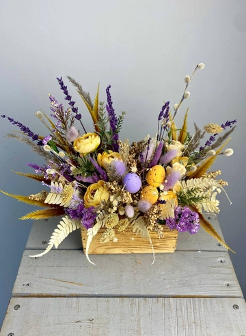 Композиция к пасхе от интернет-магазина цветов в 