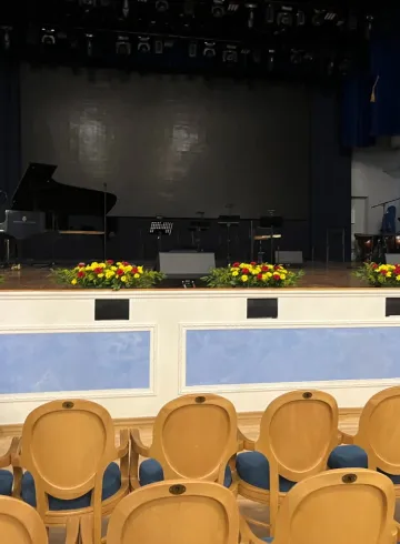 Оформление мероприятия от интернет-магазина цветов в 