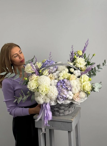 Композиция сборная «Мишель» от интернет-магазина цветов в 