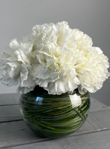 Композиция на стол переговоров от интернет-магазина цветов в 