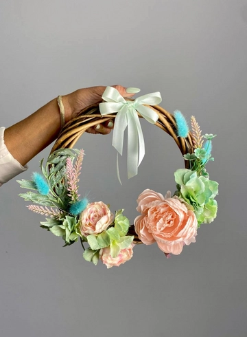 Венок &laquo;Дыхание весны&raquo; от интернет-магазина цветов в 