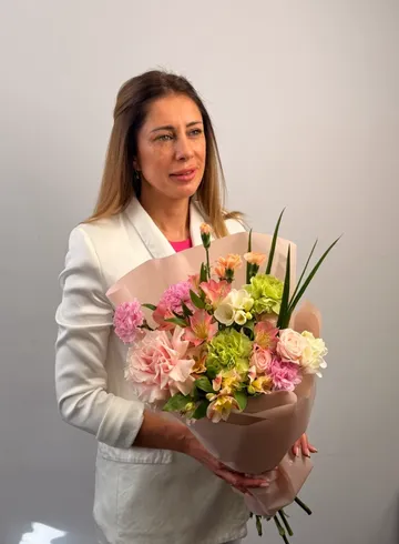 Сборный букет &laquo;Ева&raquo; от интернет-магазина цветов в 