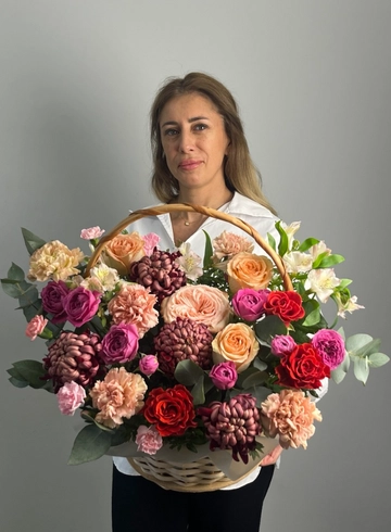 Сборная композиция «Восторг» от интернет-магазина цветов в 