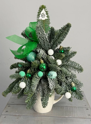 Елочка «Изумрудная» от интернет-магазина цветов в 