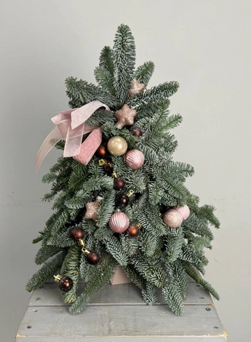 Елка «Шоколадный фонтан» от интернет-магазина цветов в 