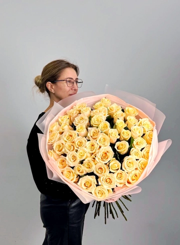 Букет из роз «Талея» от интернет-магазина цветов в 