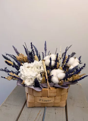 Композиция &laquo;Фантазия&raquo; от интернет-магазина цветов в 