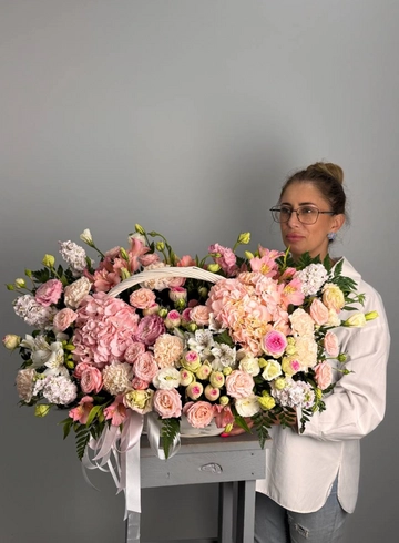 Композиция «Императорская симфония» от интернет-магазина цветов в 