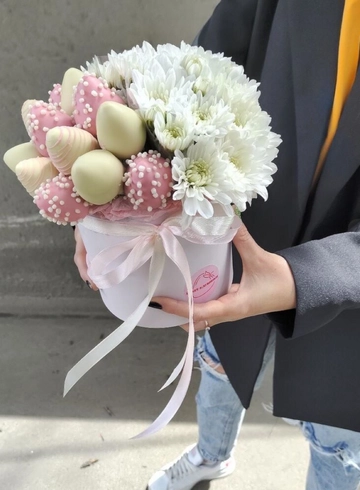 Композиция «Любимка» от интернет-магазина цветов в 