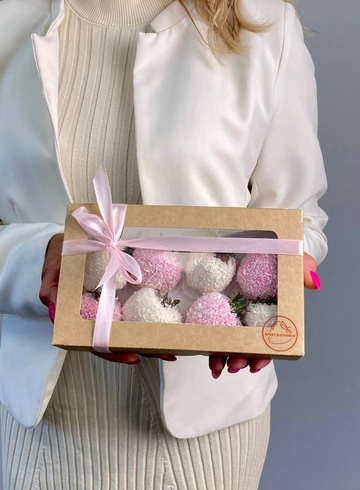 Набор клубники «Радость» от интернет-магазина цветов в 