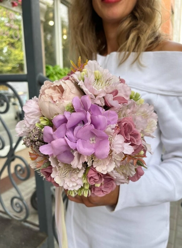 Букет из искусственных цветов от интернет-магазина цветов в 