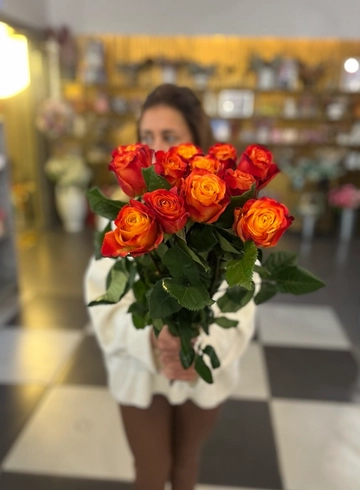 Роза Эквадор «Атомик» от интернет-магазина цветов в 