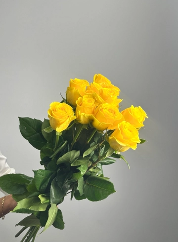 Роза желтая Эквадор от интернет-магазина цветов в 