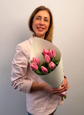 Букет из тюльпанов &laquo;Варвара&raquo; от интернет-магазина цветов в 