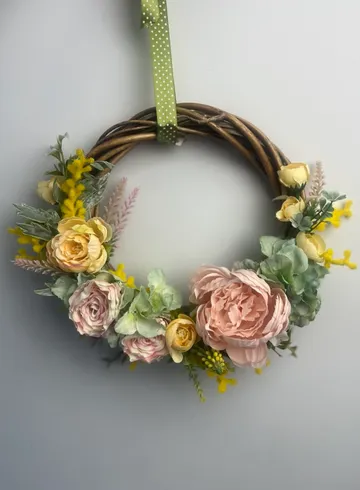 Венок &laquo;Нежный&raquo; от интернет-магазина цветов в 