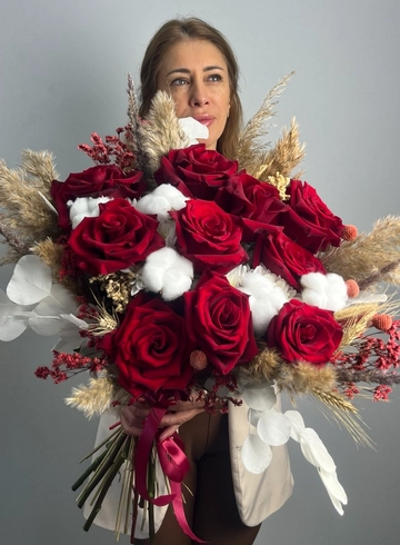 Букет «Красный бархат» от интернет-магазина цветов в 