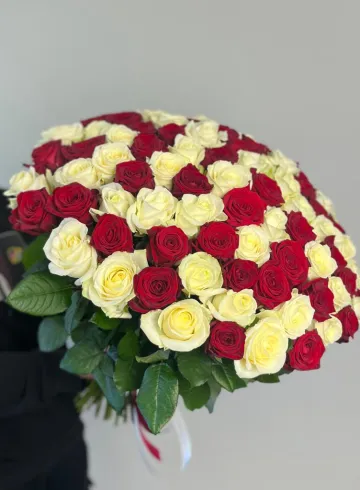 Букет из 101 розы «Заветная мечта» от интернет-магазина цветов в 