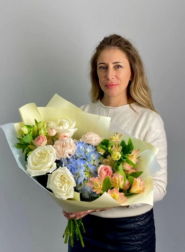 Букет &laquo;Особенной&raquo; от интернет-магазина цветов в 