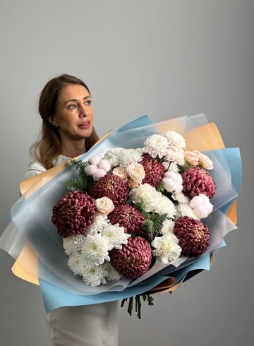 Букет сборный &laquo;Мелодия души&raquo; от интернет-магазина цветов в 