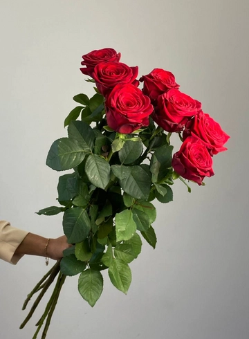 Красные розы  от интернет-магазина цветов в 