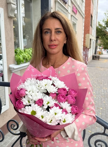 Букет с пионовидной розой «Габриэль» от интернет-магазина цветов в 